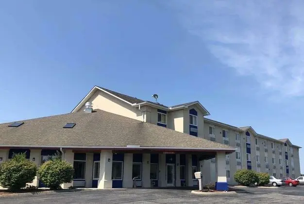 Days Inn Wyndham Batavia Ohio