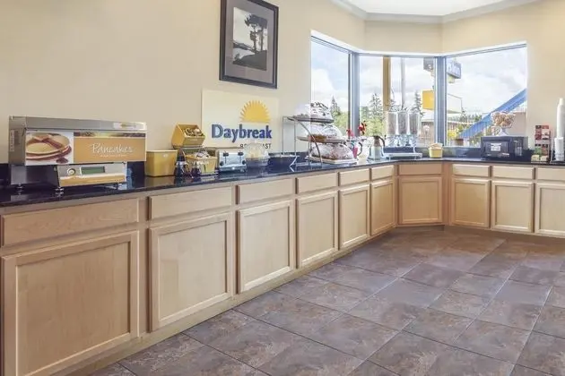 Days Inn by Wyndham Bellingham