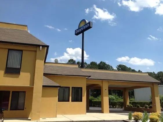 Days Inn by Wyndham Biscoe - 1
