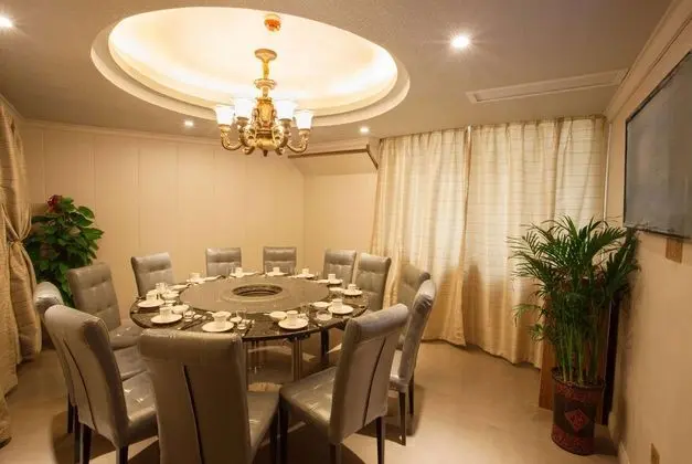 Days Inn by Wyndham Business Place Guilin Yishun - Oda Servisi