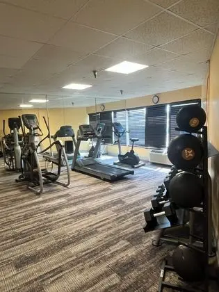Days Inn by Wyndham Carlisle North - Fitness