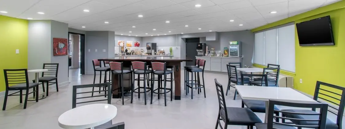 Days Inn by Wyndham Carlisle North - Kahvaltı