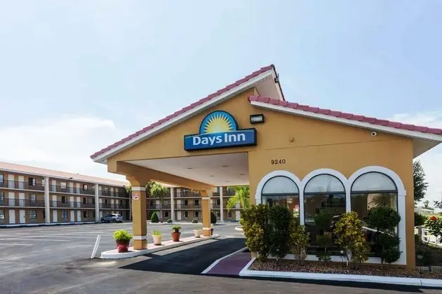 Days Inn by Wyndham Clermont Theme Park West