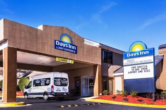 Days Inn by Wyndham College Park Airport Best Road