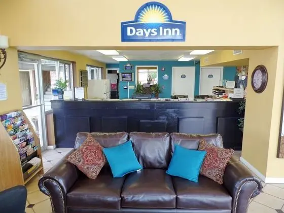 Days Inn by Wyndham Conway