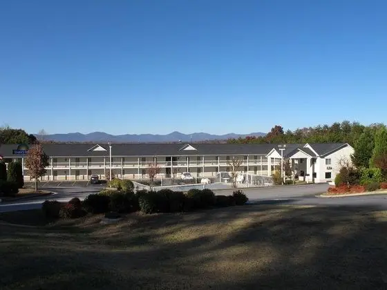 Days Inn by Wyndham Dahlonega
