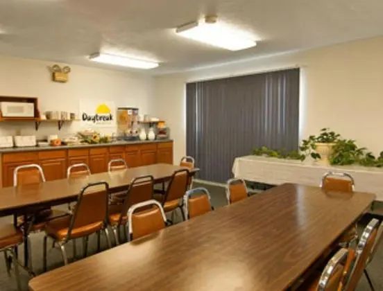 Days Inn by Wyndham Deming