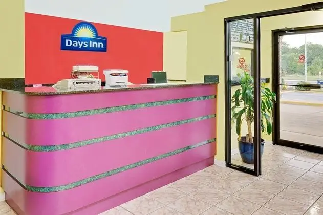 Days Inn by Wyndham Demopolis - Genel