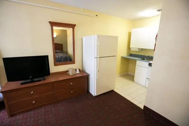 Days Inn by Wyndham Elmsford