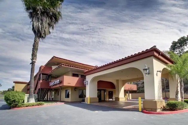 Days Inn by Wyndham Encinitas Moonlight Beach