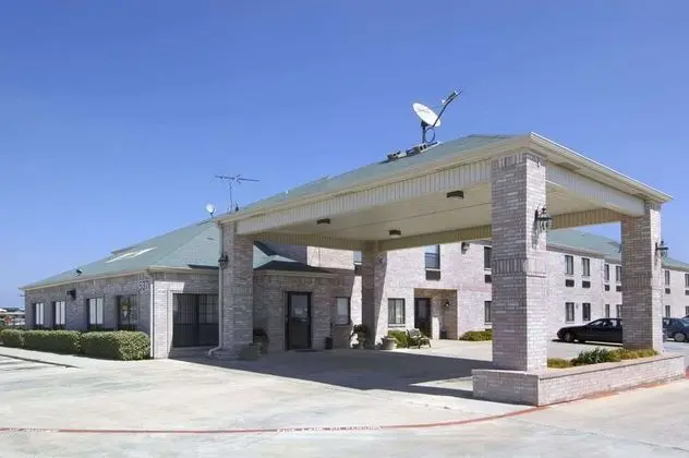 Days Inn by Wyndham Fort Worth-Stockyards