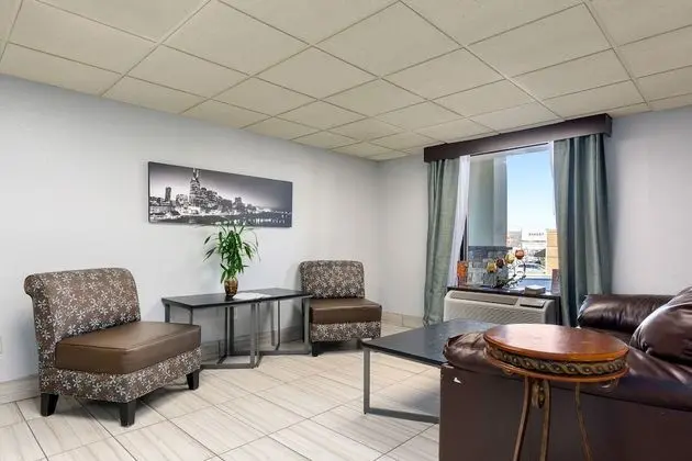 Days Inn by Wyndham Goodlettsville/Nashville - Lobi