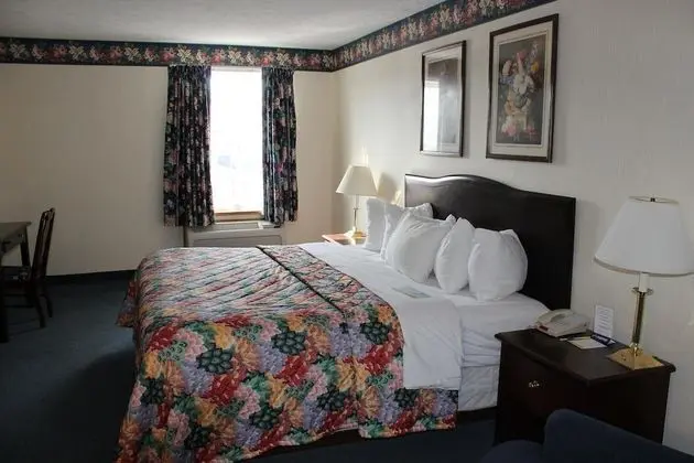 Days Inn by Wyndham Grayling