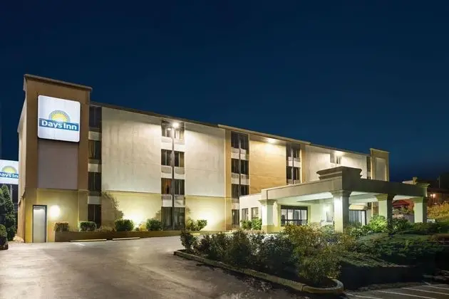 Days Inn by Wyndham Hagerstown - Dış Mekan