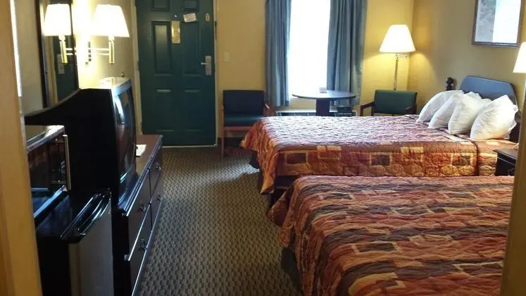 Days Inn by Wyndham Harrison