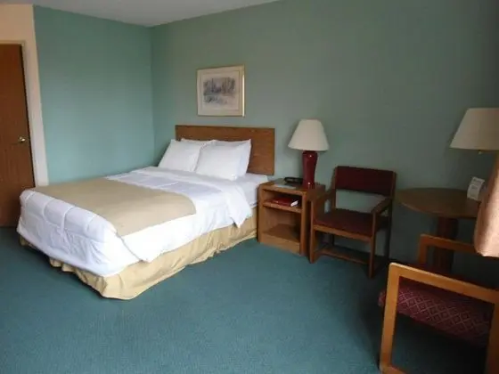 Days Inn by Wyndham Hinckley