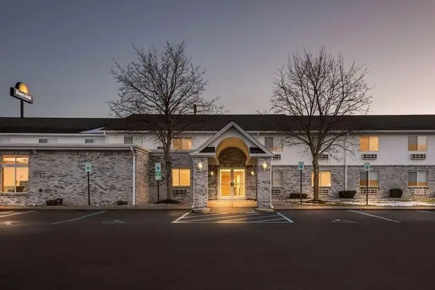 Days Inn by Wyndham Imlay City - Dış Mekan