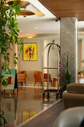 Days Inn By Wyndham İstanbul Bomonti - Genel
