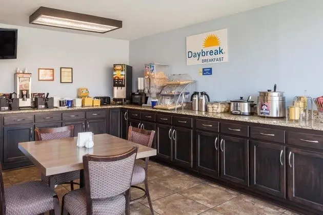 Days Inn by Wyndham Jackson