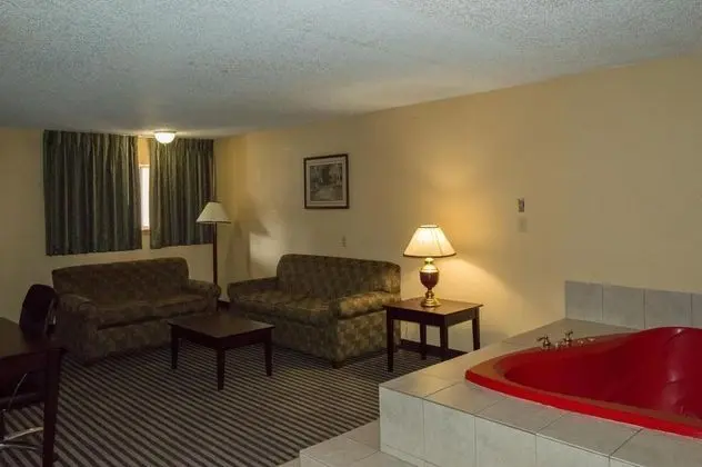 Days Inn by Wyndham Lawton