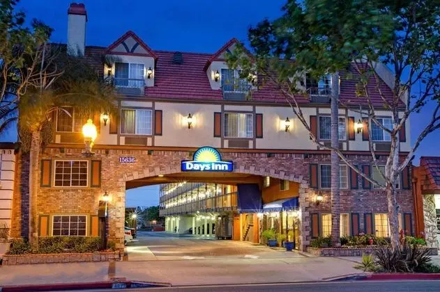 Days Inn by Wyndham Los Angeles LAX/ Redondo&ManhattanBeach