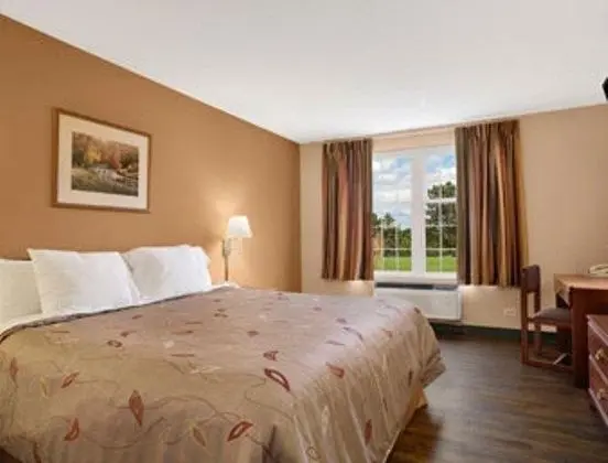 Days Inn by Wyndham Madisonville