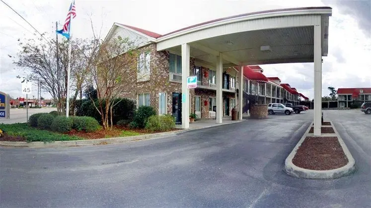 Days Inn by Wyndham Manning