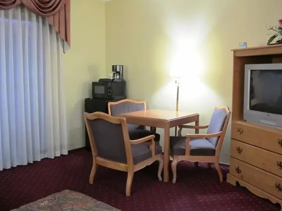 Days Inn by Wyndham Medford