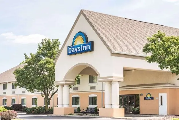 Days Inn by Wyndham Milan Sandusky South