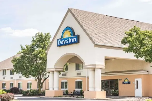 Days Inn by Wyndham Milan Sandusky South