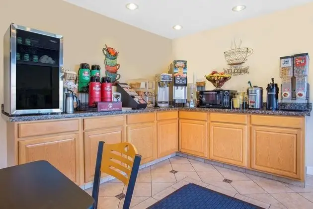 Days Inn by Wyndham Modesto