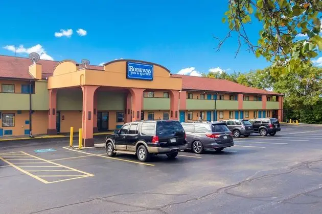 Days Inn by Wyndham Monroeville Pittsburgh - Öne Çıkan Resim