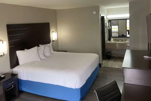 Days Inn by Wyndham Moss Point Pascagoula
