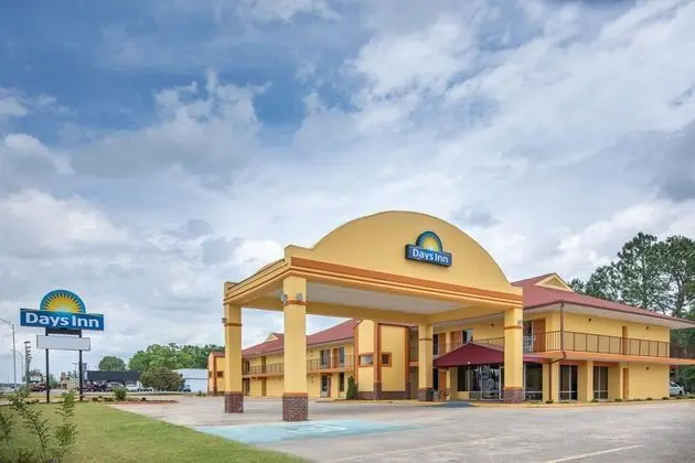 Days Inn by Wyndham Muscle Shoals - Dış Mekan