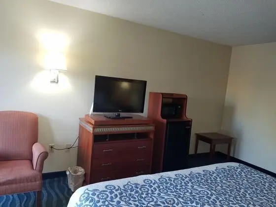 Days Inn by Wyndham Oak Grove/Ft. Campbell
