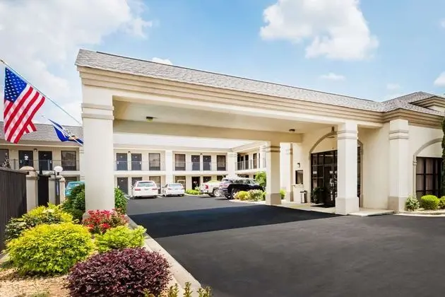 Days Inn by Wyndham Oneonta AL - 1