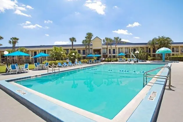 Days Inn by Wyndham Orlando Airport Florida Mall