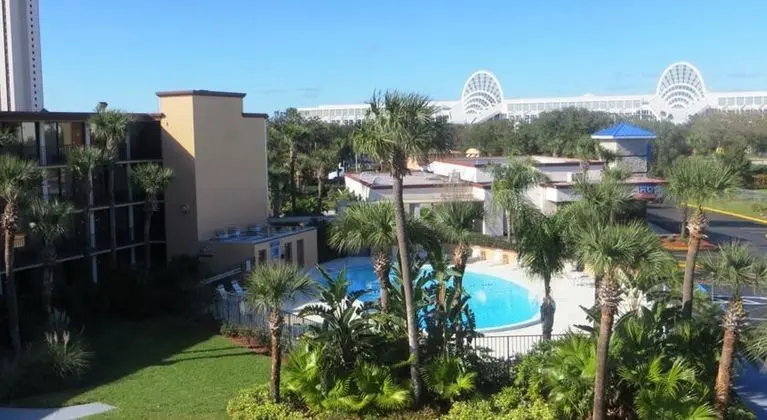 Days Inn by Wyndham Orlando Convention C