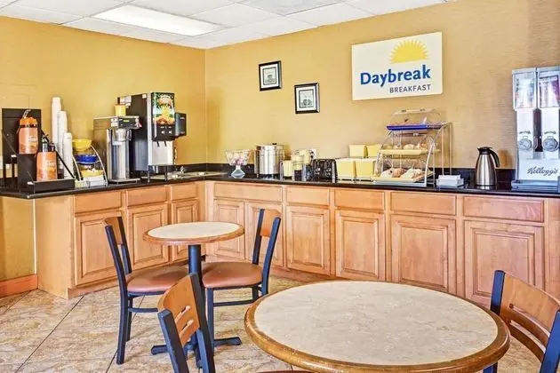 Days Inn by Wyndham Ormond Beach