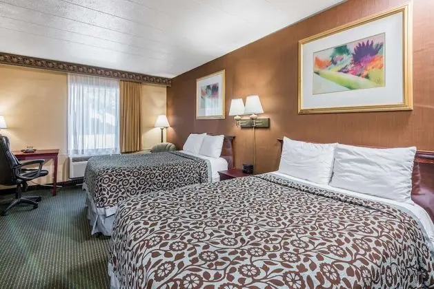 Days Inn by Wyndham Pittsburgh - Oda