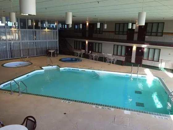 Days Inn by Wyndham Portage La Prairie - Genel