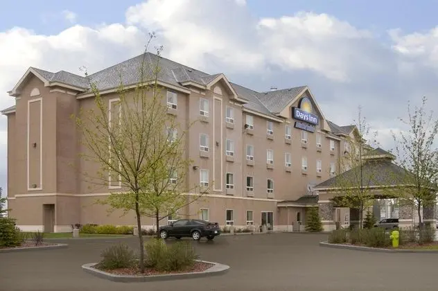 Days Inn by Wyndham Red Deer