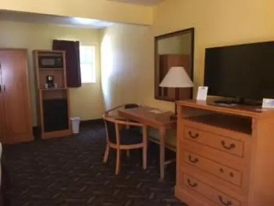 Days Inn by Wyndham Redwood City