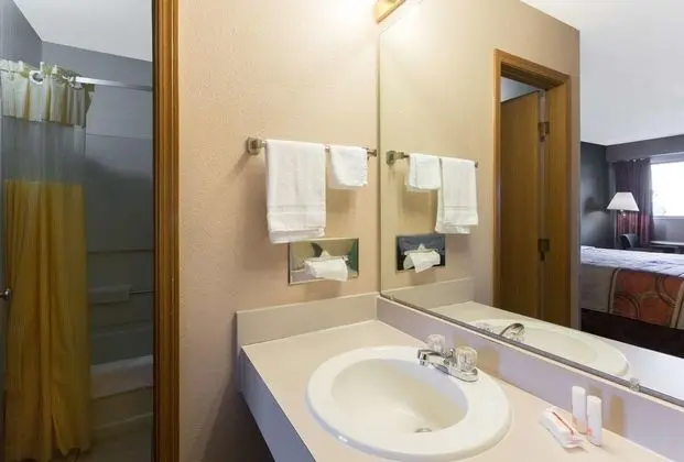 Days Inn by Wyndham Renfro Valley Mount Vernon