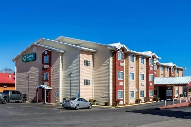 Days Inn by Wyndham Sallisaw - Dış Mekan