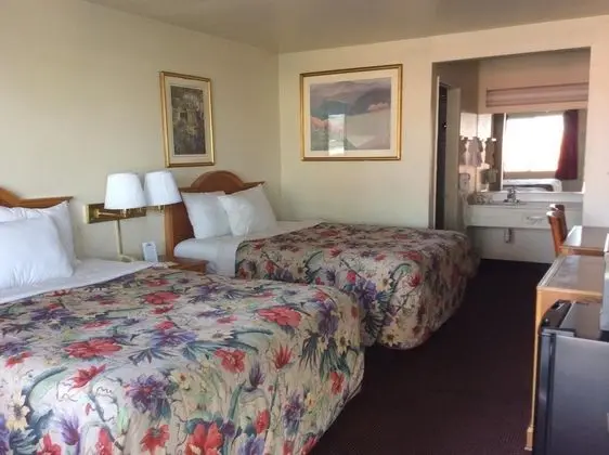Days Inn by Wyndham San Bernardino Casino