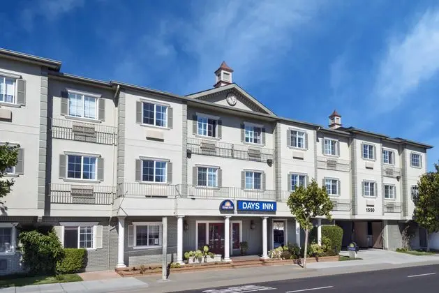 Days Inn by Wyndham San Francisco Airport West