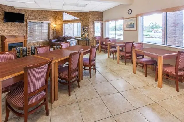 Days Inn by Wyndham Sault Ste Marie MI - Genel