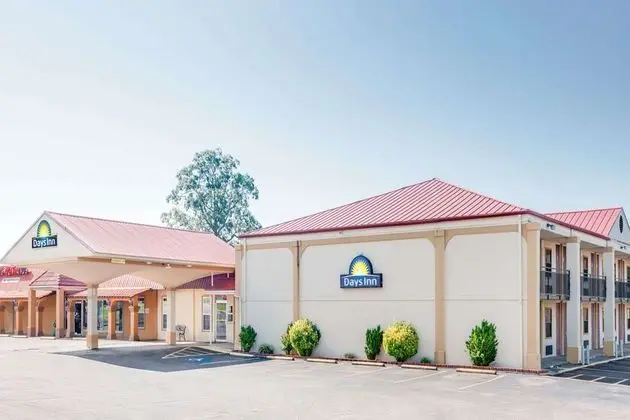 Days Inn by Wyndham Searcy