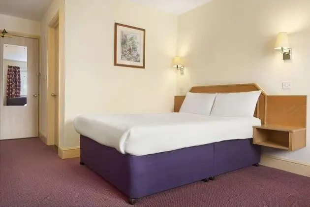 Days Inn by Wyndham Sevenoaks Clacket Lane - Oda